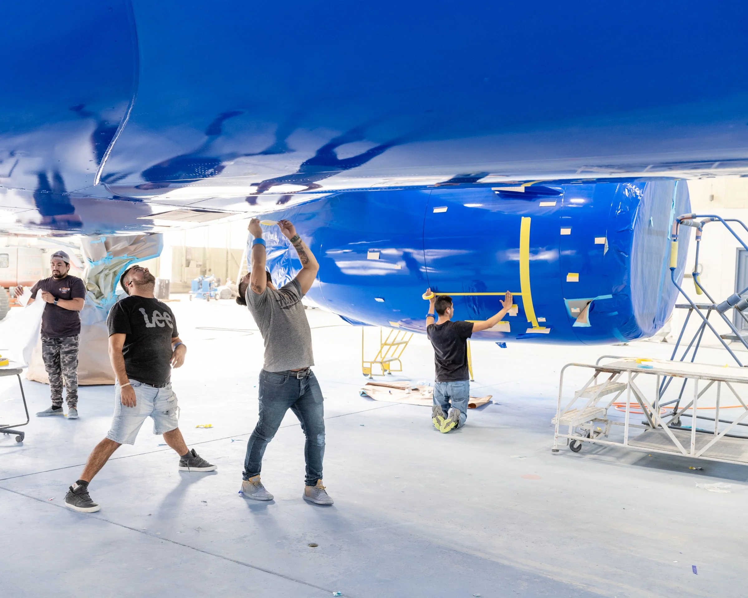 JetBlue a321 Balloon painting BTS-4.jpg