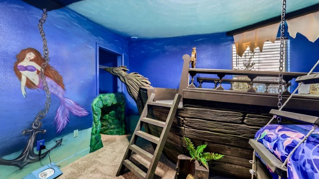 482ndFloorBedroom.jpg