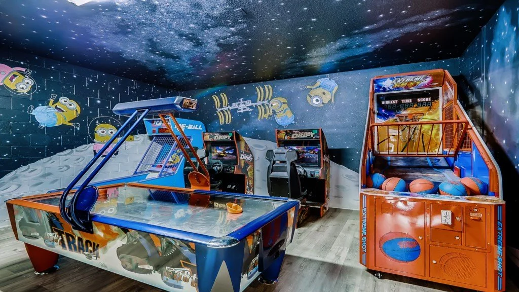 52GameRoom(1).jpg