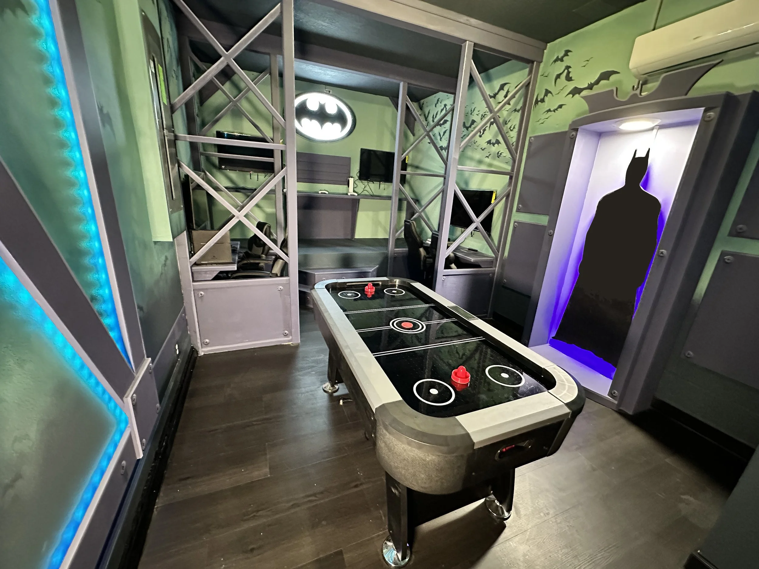 Batcave themed vacation home in Orlando