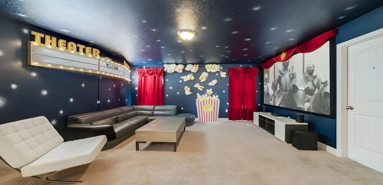 Make Your Property Stand Out with a Themed Investment Property Rental in Florida