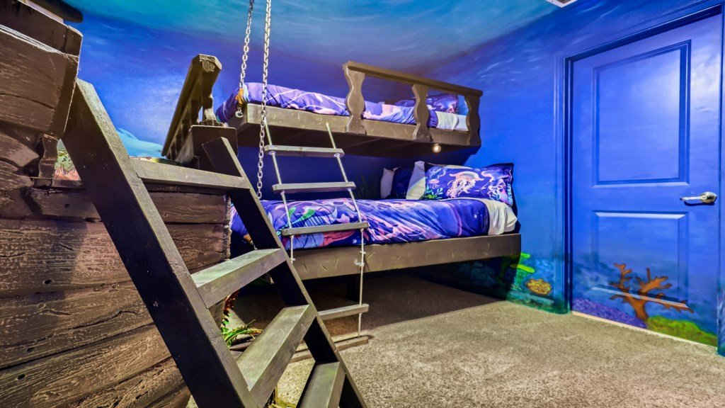 462ndFloorBedroom_1.jpg