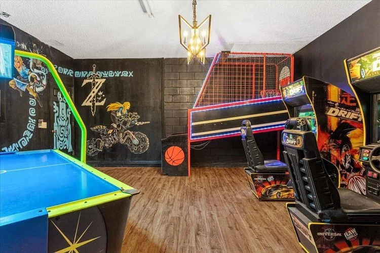 Legend+of+Zelda+Arcade+Gameroom.jpg