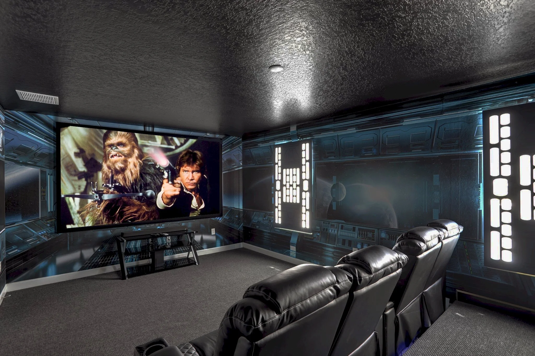 movietheater2-fixed.jpg