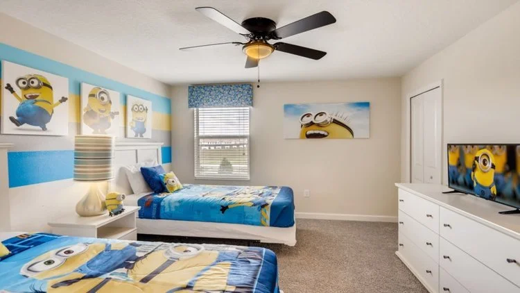 372ndFloorBedroom.jpg