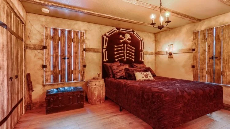 232ndFloorBedroom.jpg