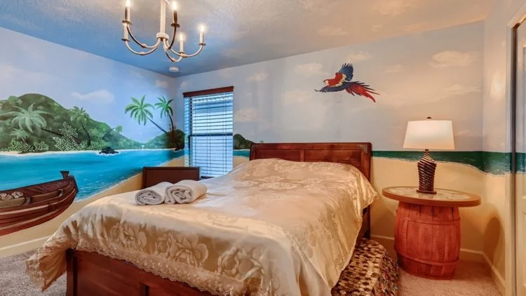 472ndFloorBedroom.jpg