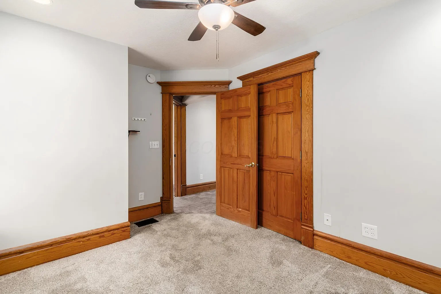 Bedroom 5 closet.webp