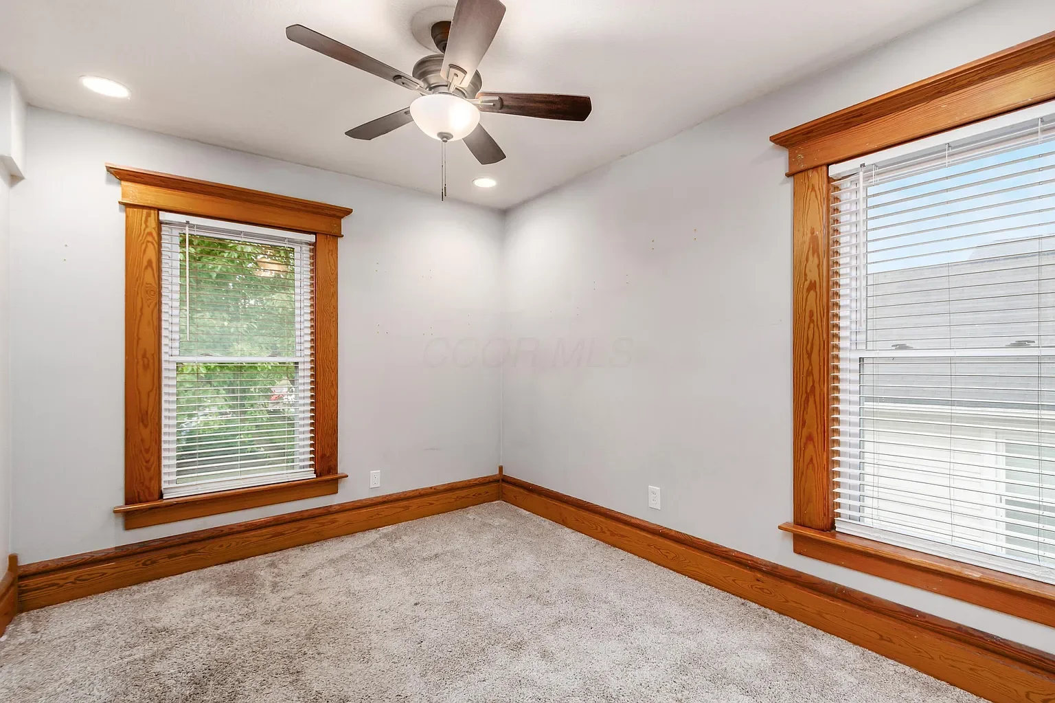 Bedroom 5.webp