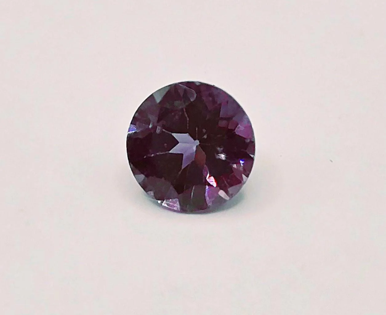 Natural Purple Spinel 0.90 carat