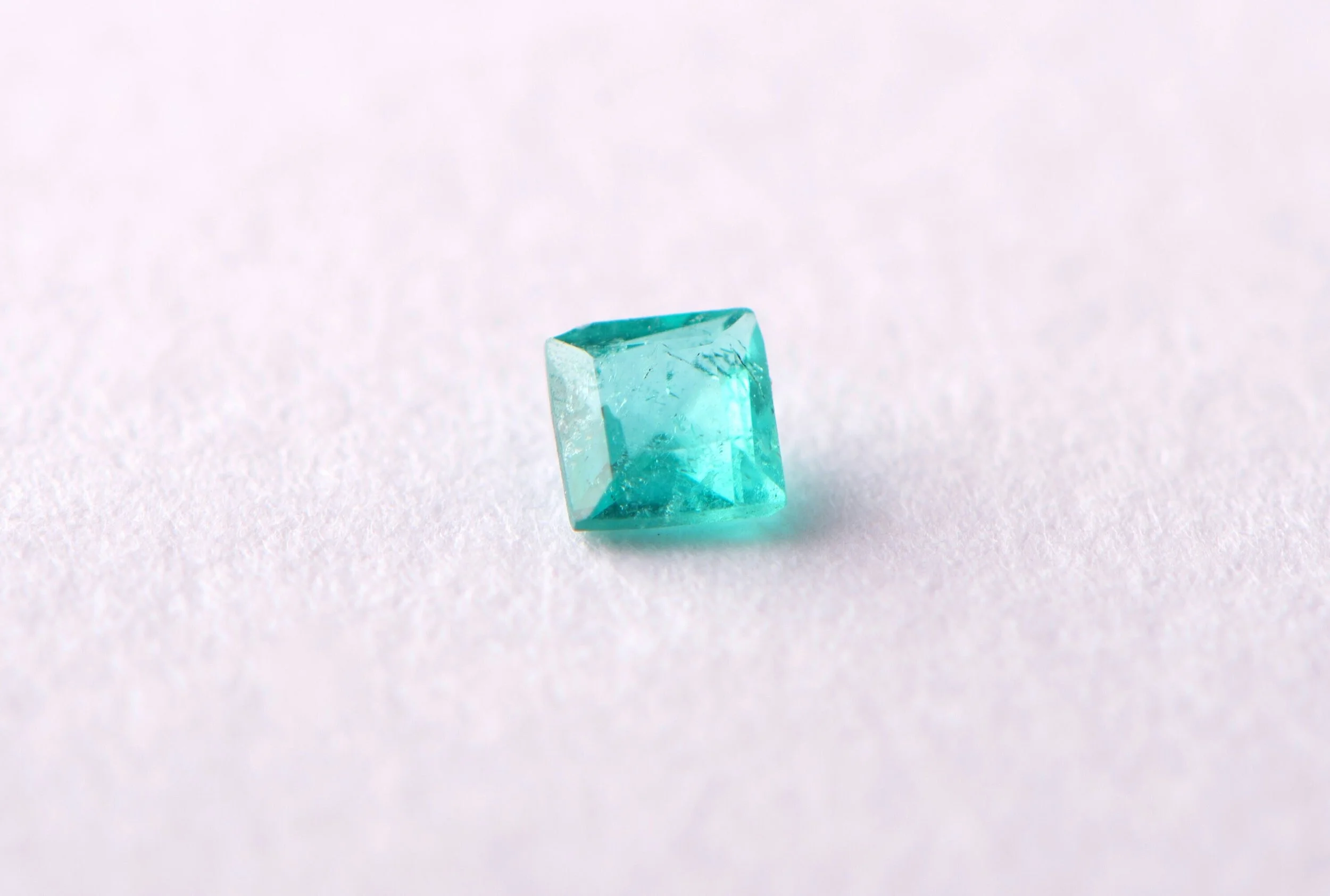 Brazilian Paraiba Tourmaline 0.35 carat Certified Gem (Gemological Certificate)
