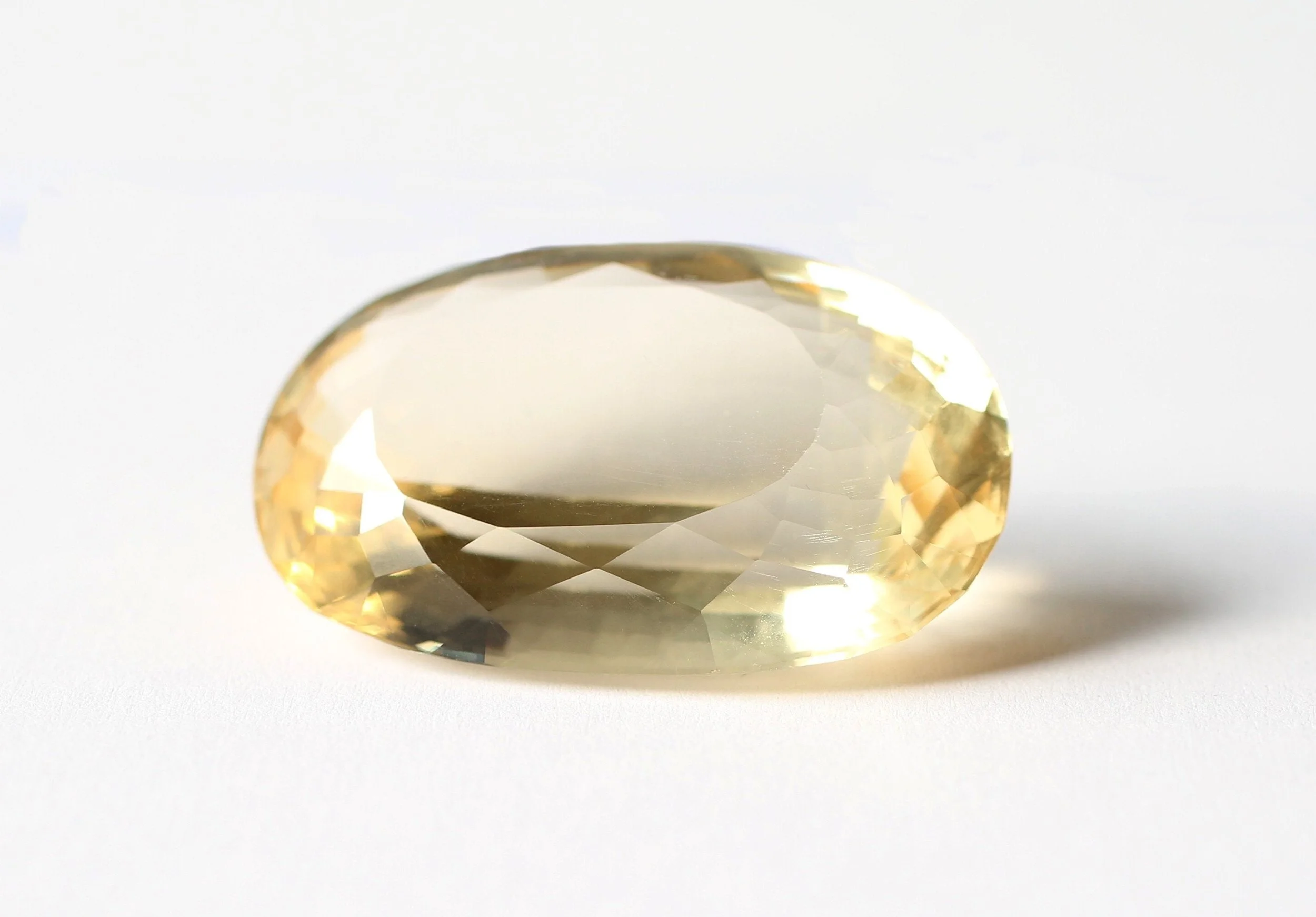 Citrine 92.00 carats Certified Gem (Gemological Certificate)