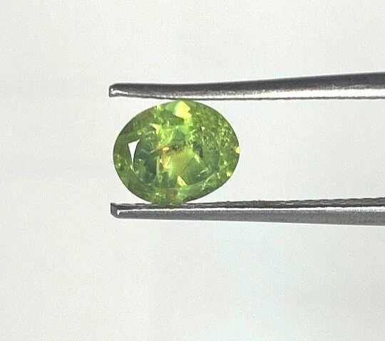 Demantoid Garnet 1.26 carat Certified Gem (Gemological Certificate)