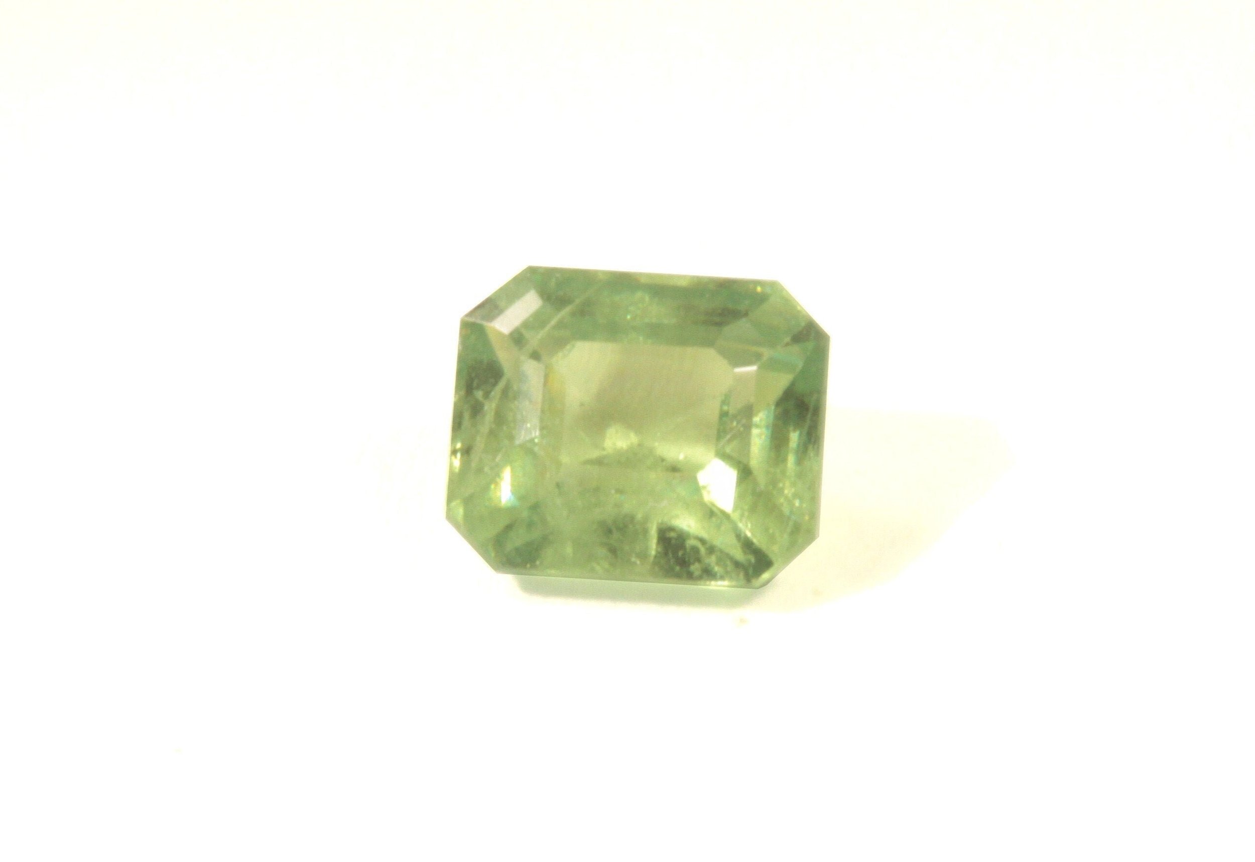 Demantoid Garnet 1.05 carat Certified Gem (Gemological Certificate)