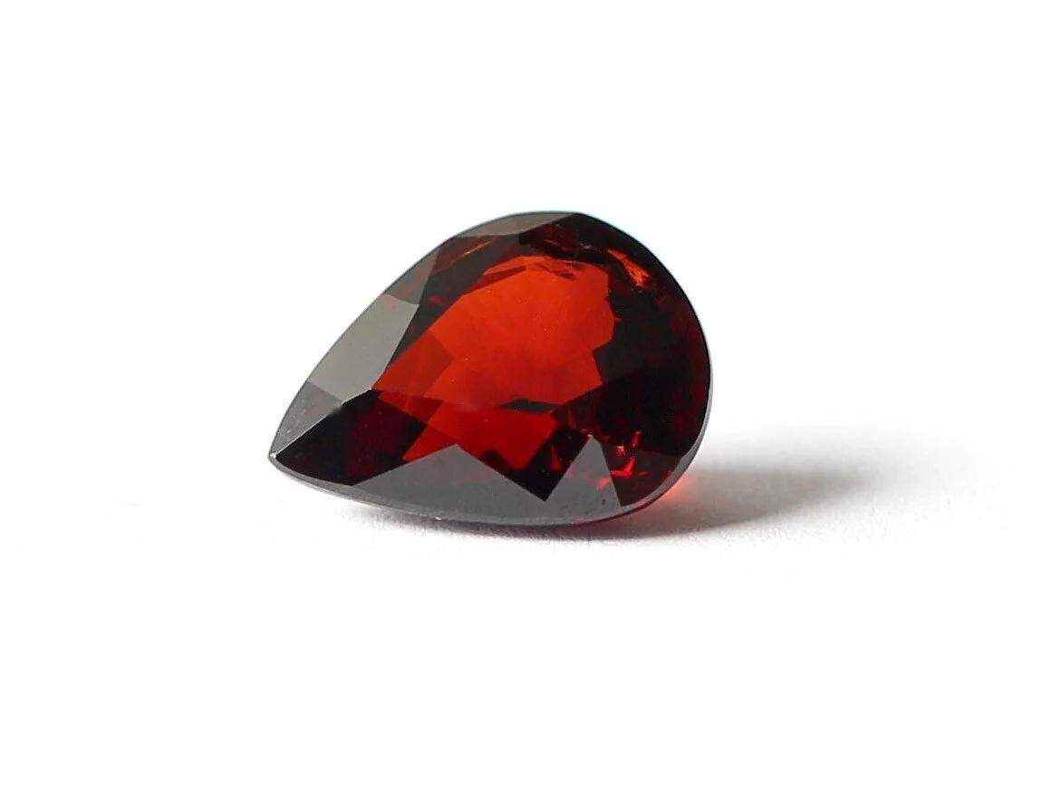 Orange Spessartite Garnet 5.57 carats Certified Gem (Gemological Certificate)