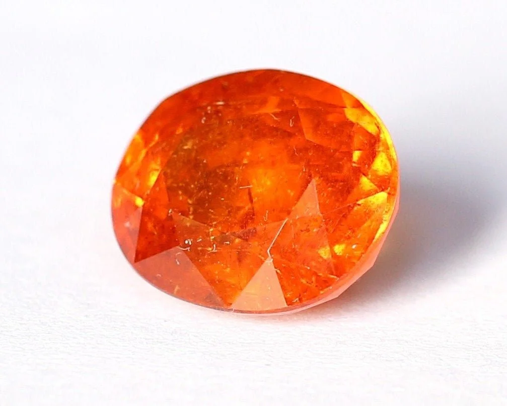 Orange Spessartite Garnet 10.51 carats Certified Natural Gem (Gemmological Certificate)