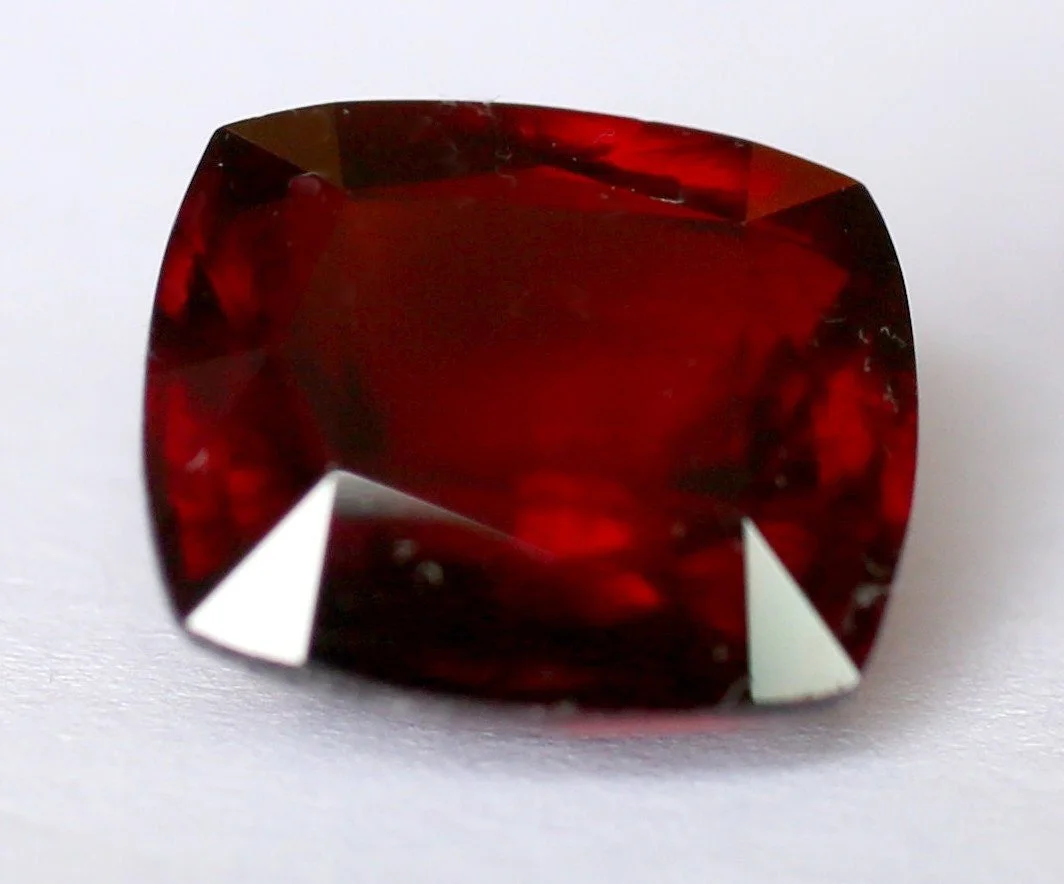 Hessonite Garnet 17.45 carats ( Pair )
