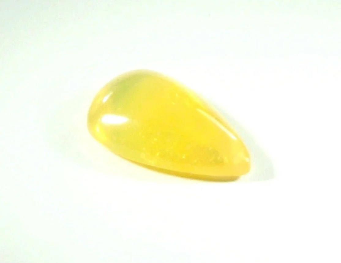 Fire Opal 5.62 carats Certified Gem (Gemological Certificate)