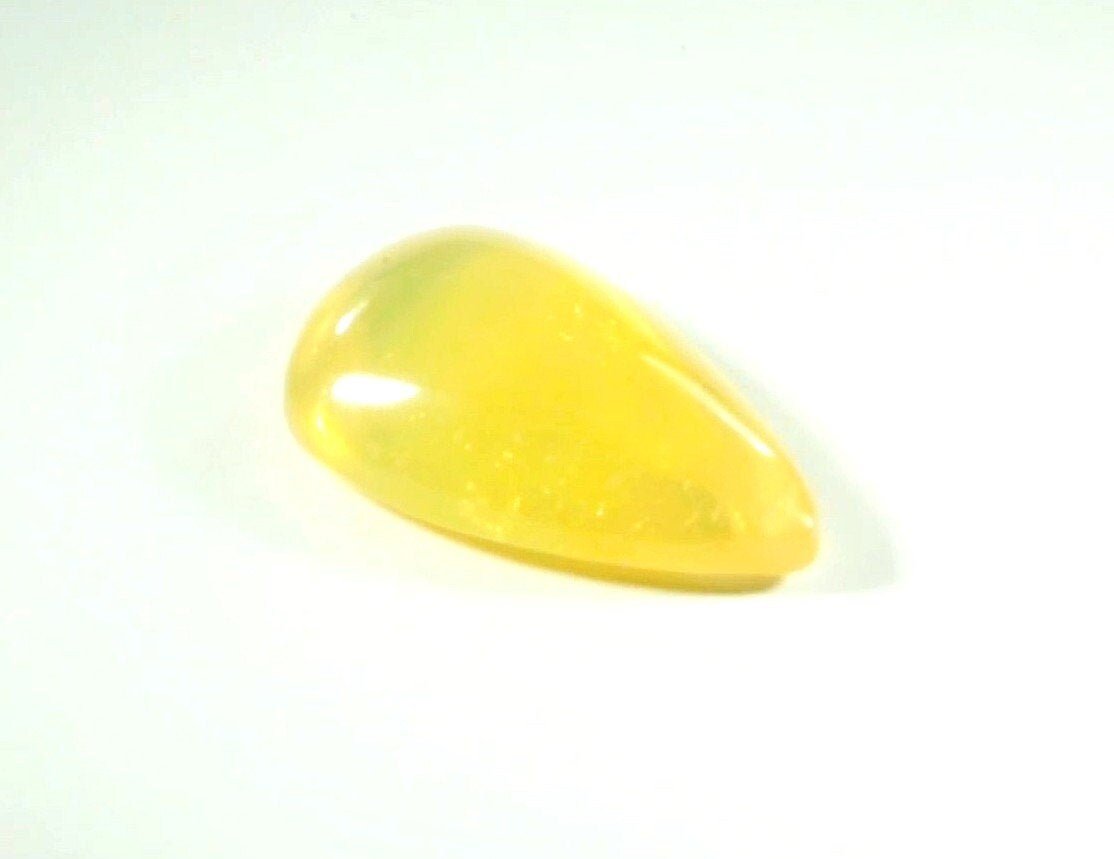 Fire Opal 5.62 carats Certified Gem (Gemological Certificate)