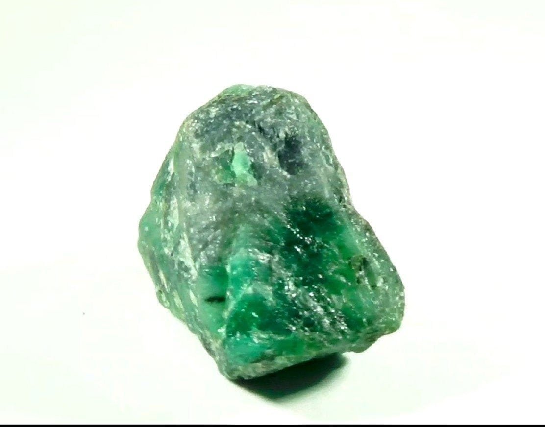 Natural Rough Emerald 24.29 carats (Specimen) Certified Gem (Gemological Certificate)