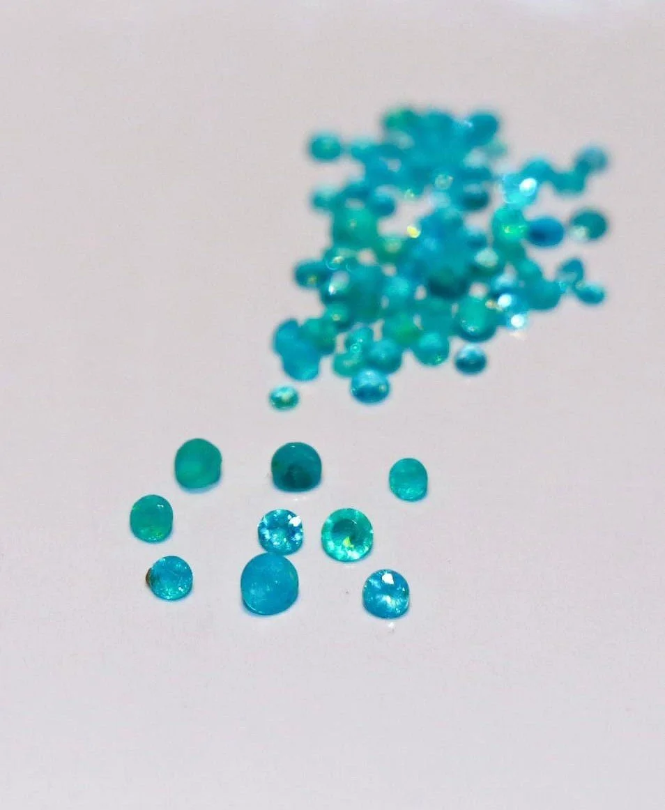 Brazilian Paraiba Tourmaline 1.5 mm Melee, Lot of 3 pieces