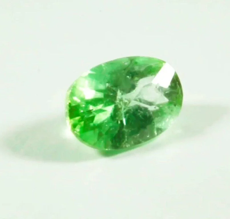 Demantoid Garnet 0.90 carat