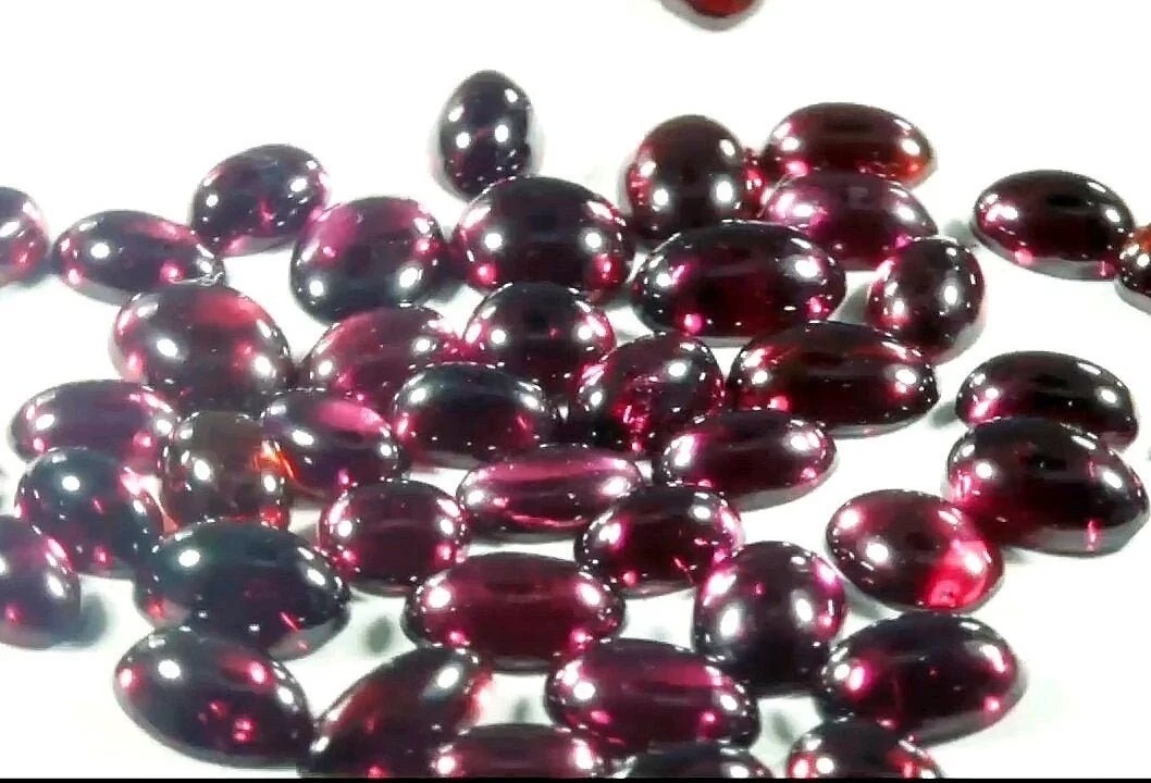Rhodolite Garnet 1.80 carat ( Set of 2 pieces )