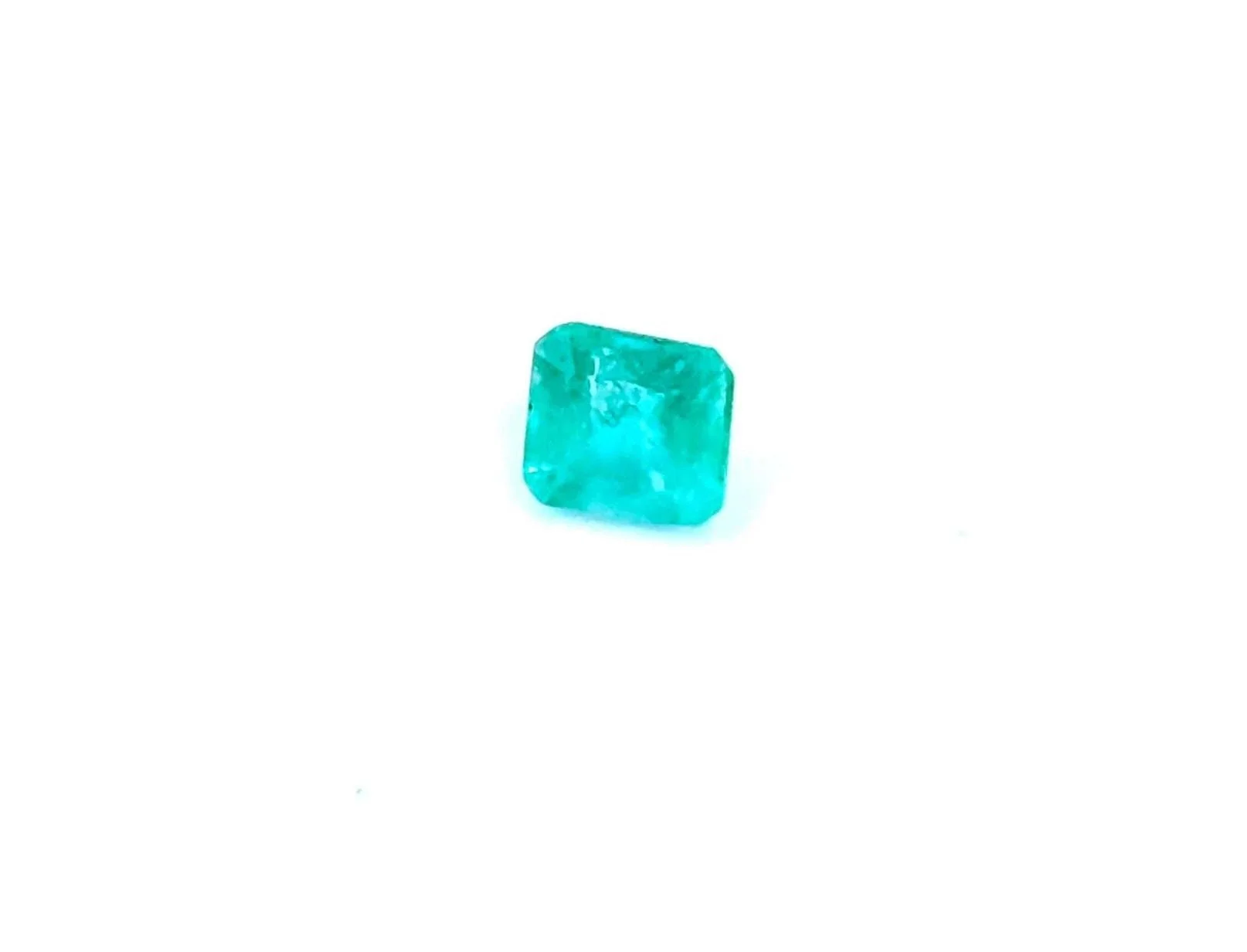 Brazilian Paraiba Tourmaline 0.14 carat Certified Gem (Gemological Certificate)