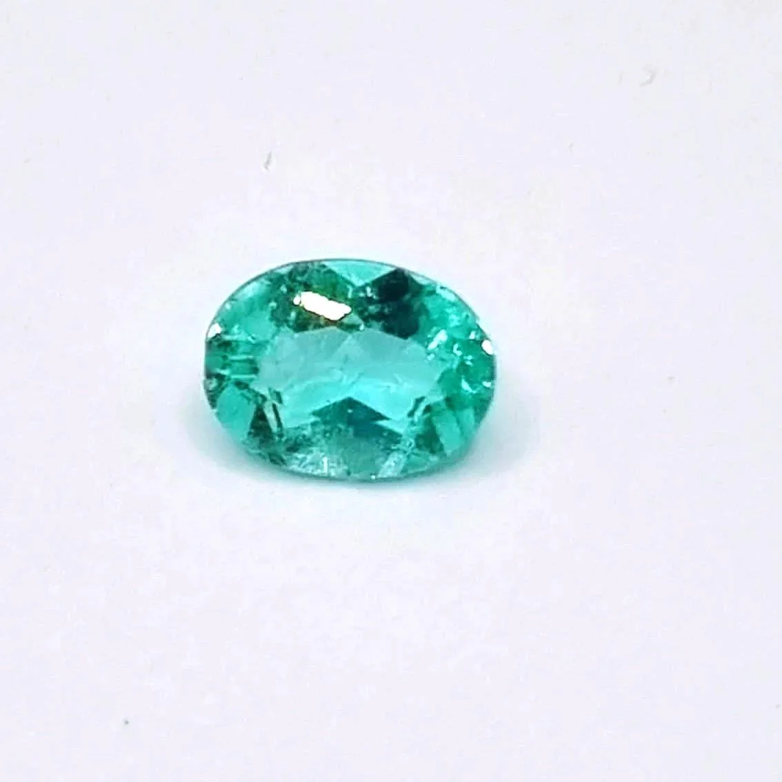 Paraiba Tourmaline 0.76 carats Certified American International Gemlab