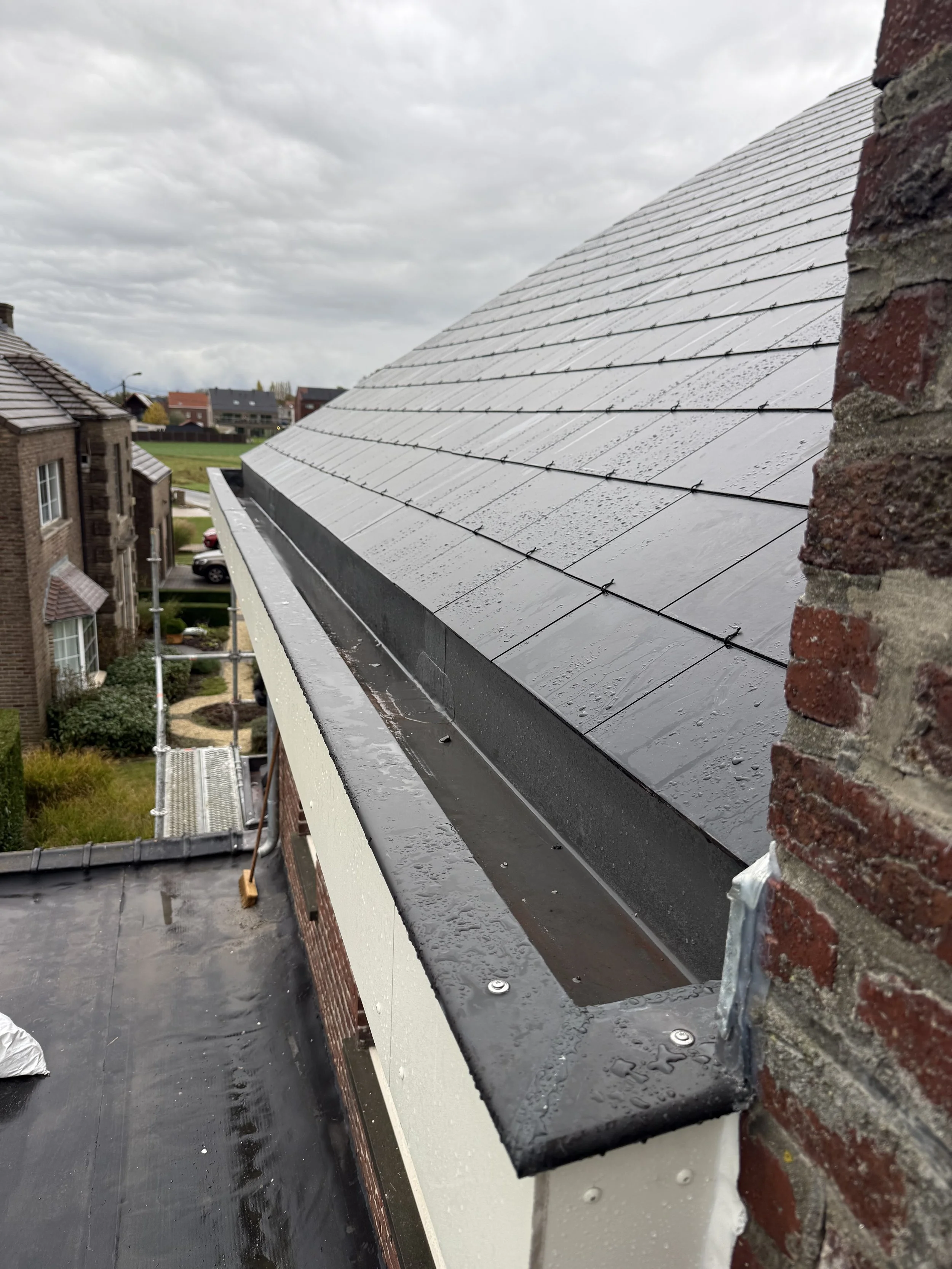 Installatie en onderhoud van bakgoten