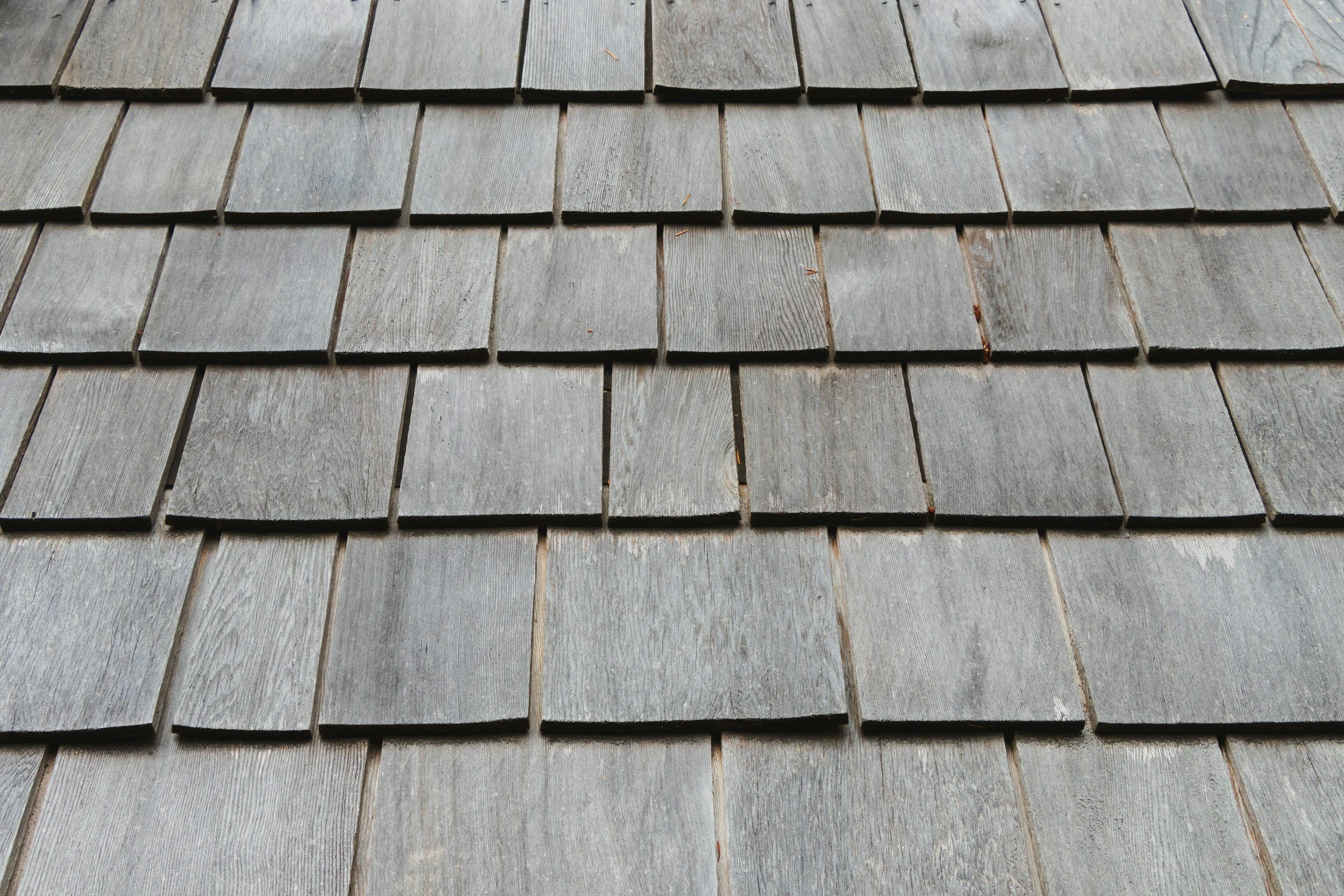 cedar shingles used by local howard county md contractor for pitched roofs