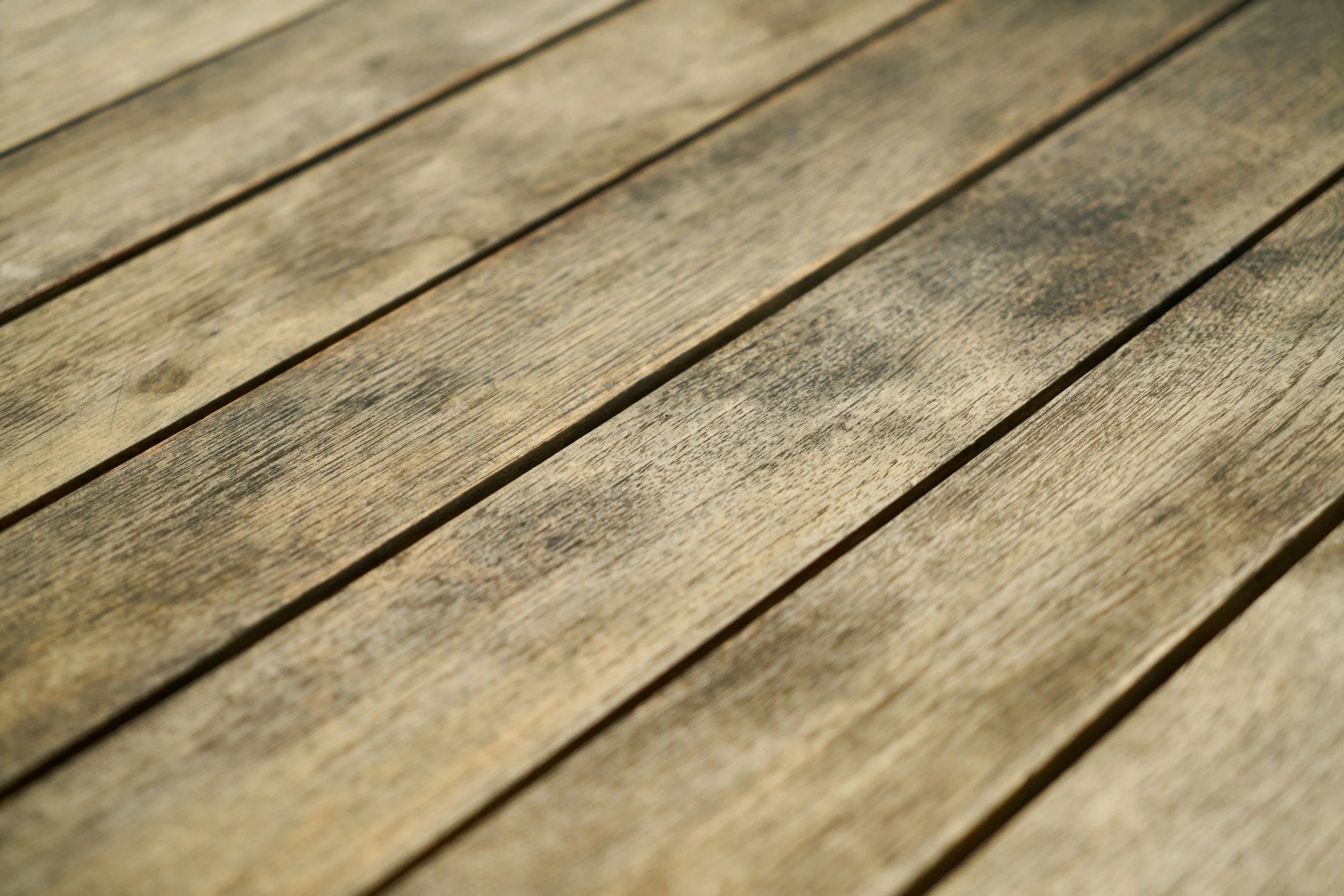 local contractor using wood decking for your rooftop deck in and around baltimore city