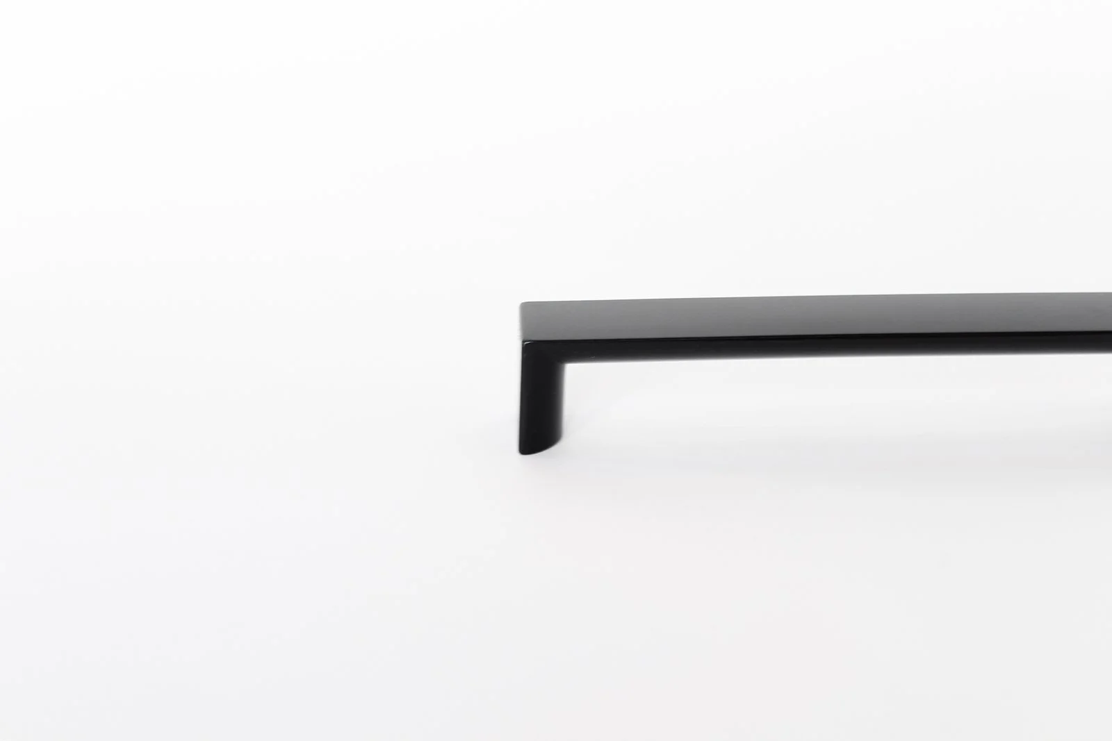 P-81458.BK-128mm-Matte-Black-Square-Top-Pull-3.jpg