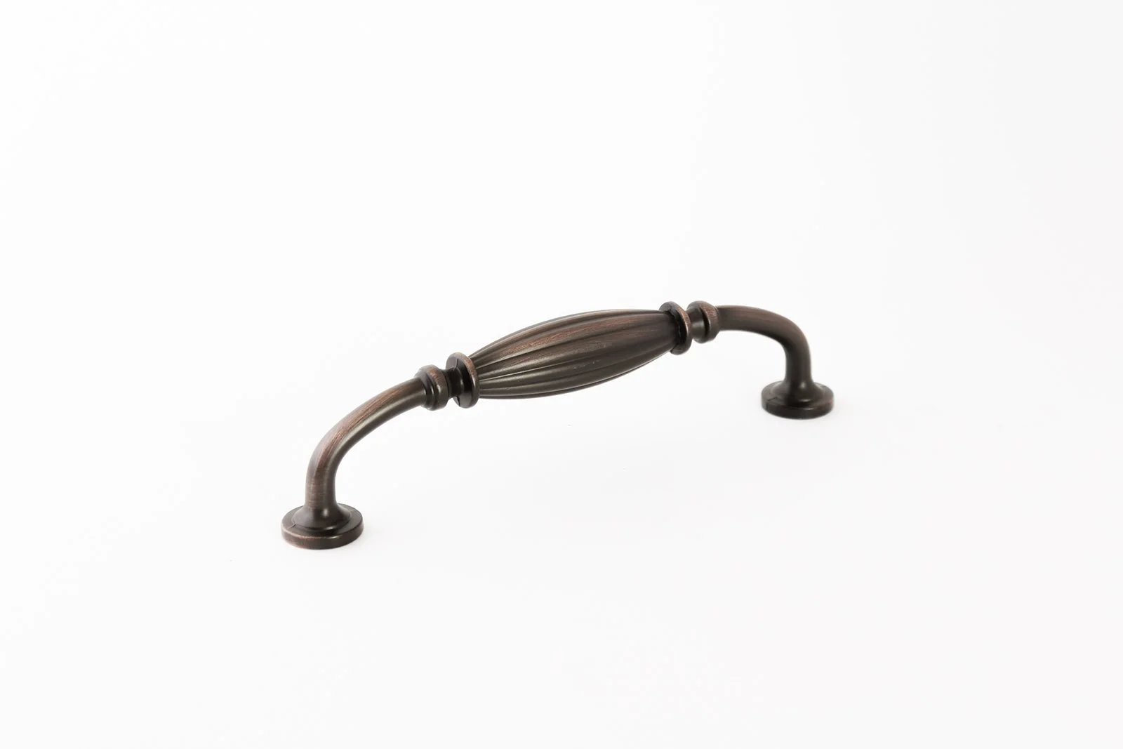 P-86718.10B-128mm-Oil-Brushed-Bronze-Detailed-Deco-Pull-5.jpg