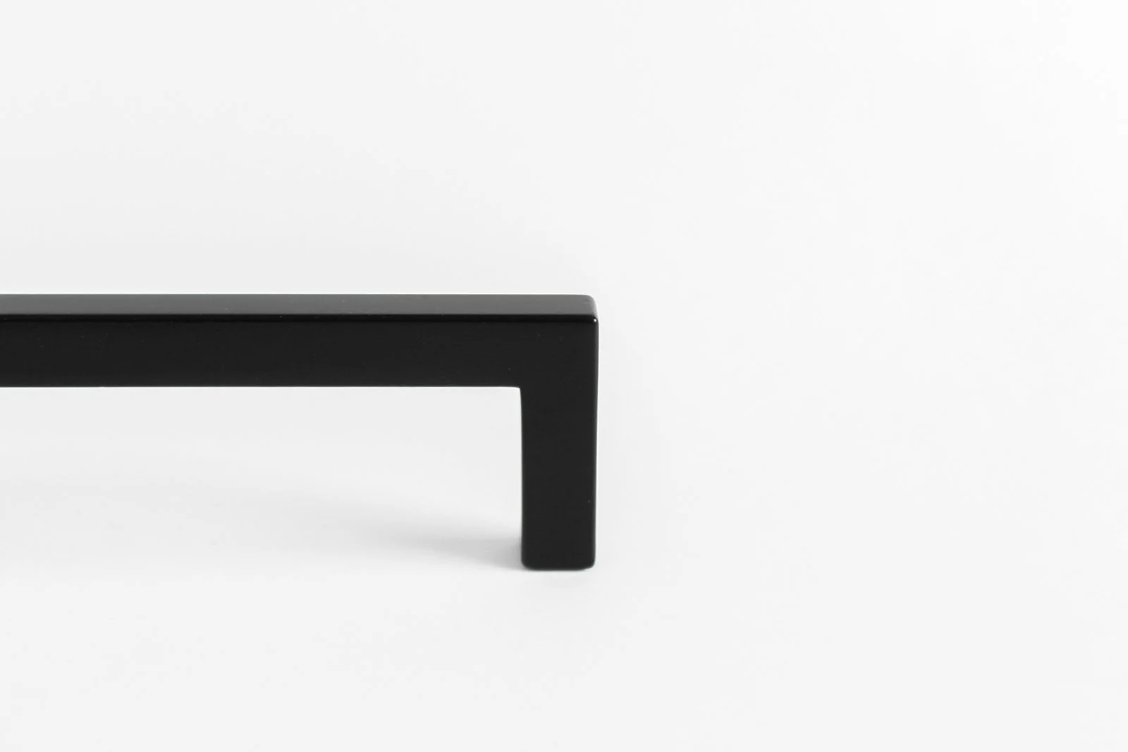 P-87226.BK-96mm-Matte-Black-Modern-Square-Pull-5.jpg