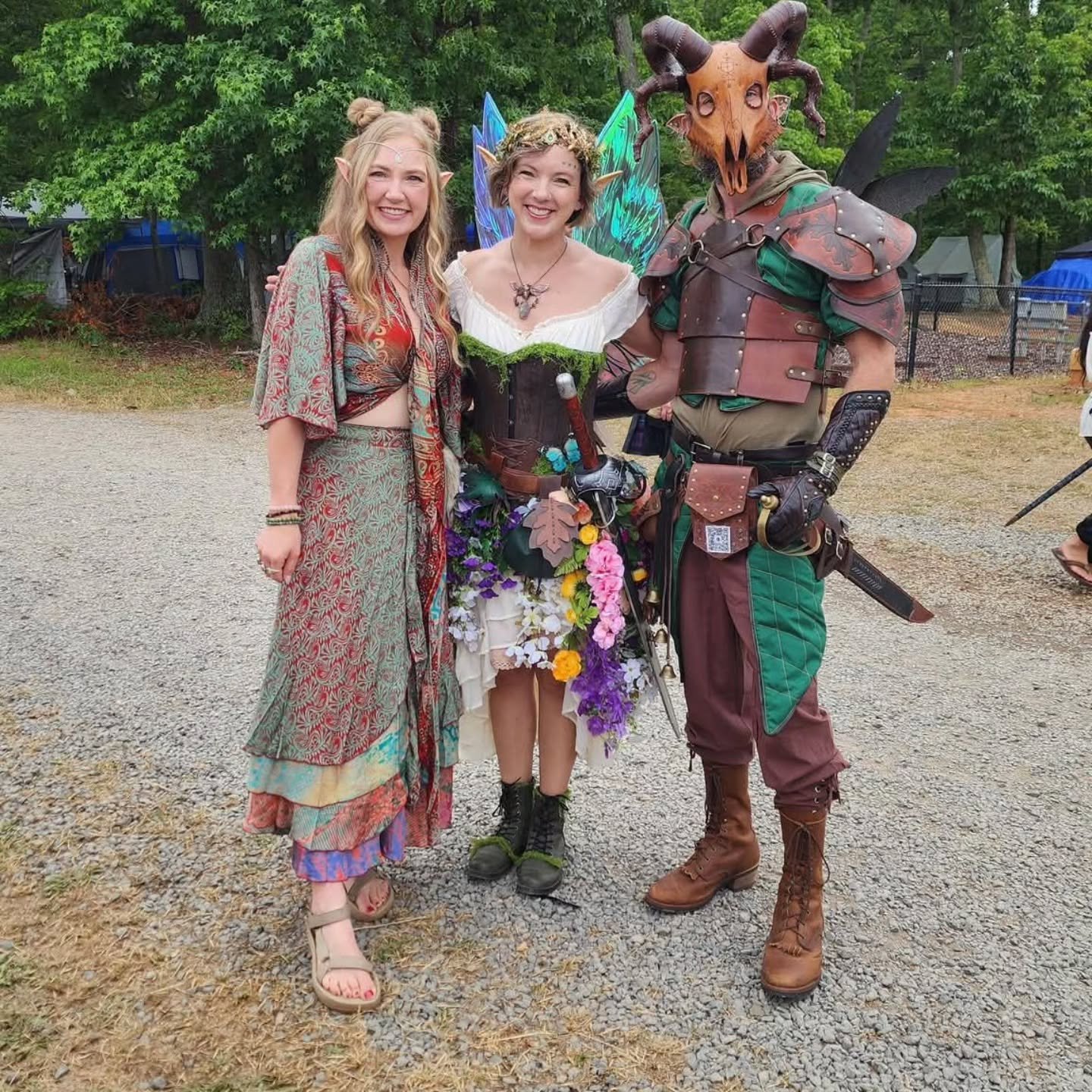 @marigoldandmarie Was one of our favorite shops we had the pleasure to spread some Fae Magic on. Cheers to new friends! @norseforgedgathering