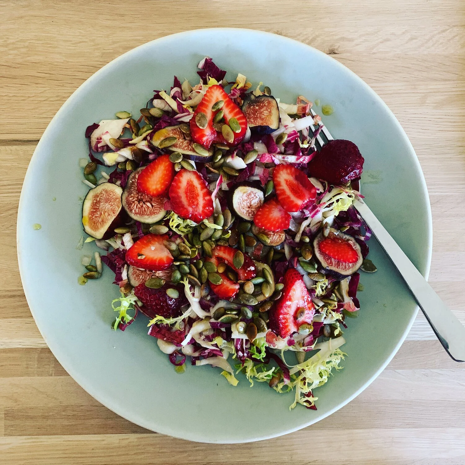 Radicchio Salad with Figs, Strawberries &amp; Toasted Pepitas