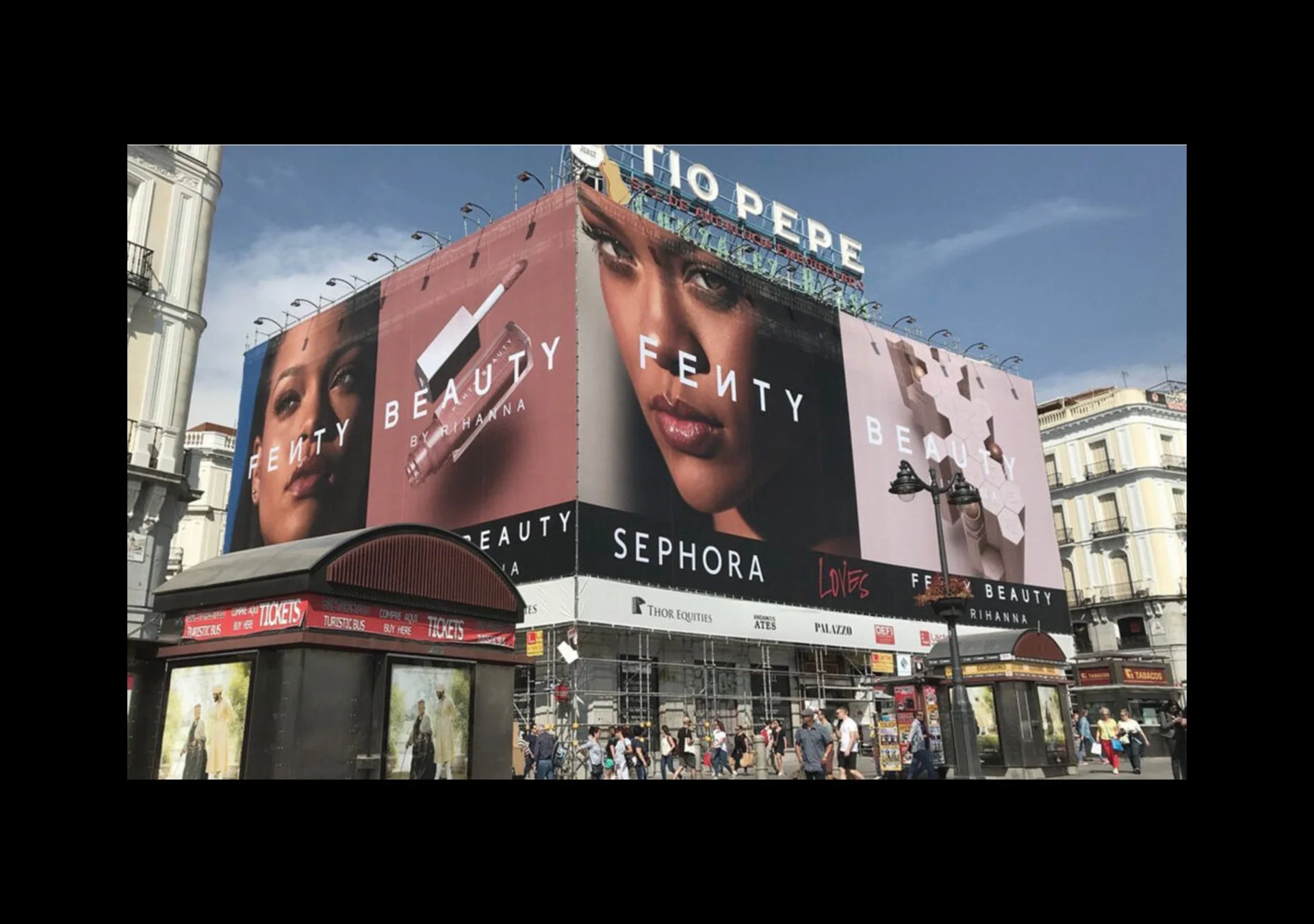FentyBrandLaunch_Campaign_12.jpg