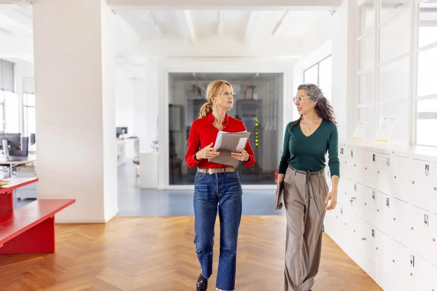 5 Communication Habits To Prevent Late Pain In High-Performing Teams