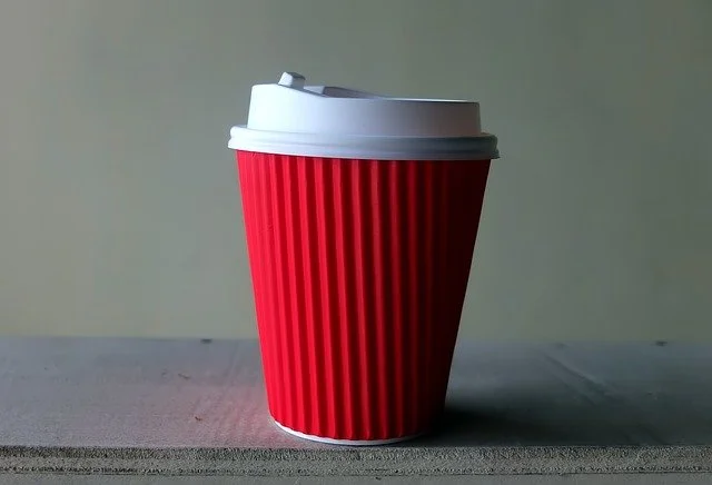 paper cup with lid.jpg