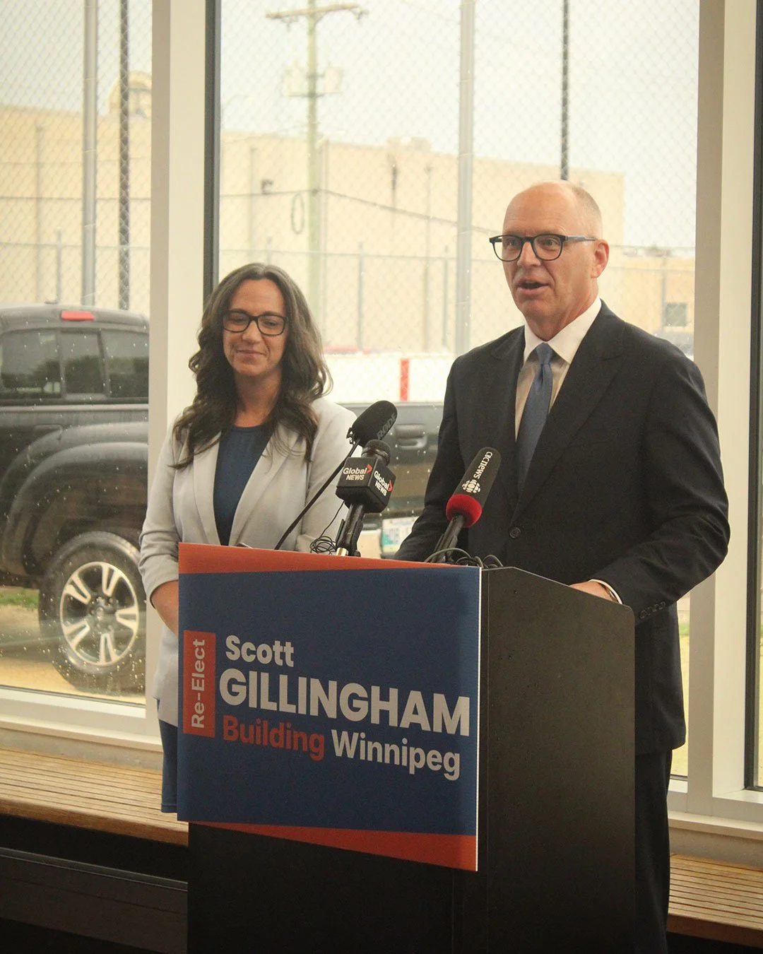 Scott Gillingham Commits to Free Criminal Record Checks for Winnipeg Volunteers
