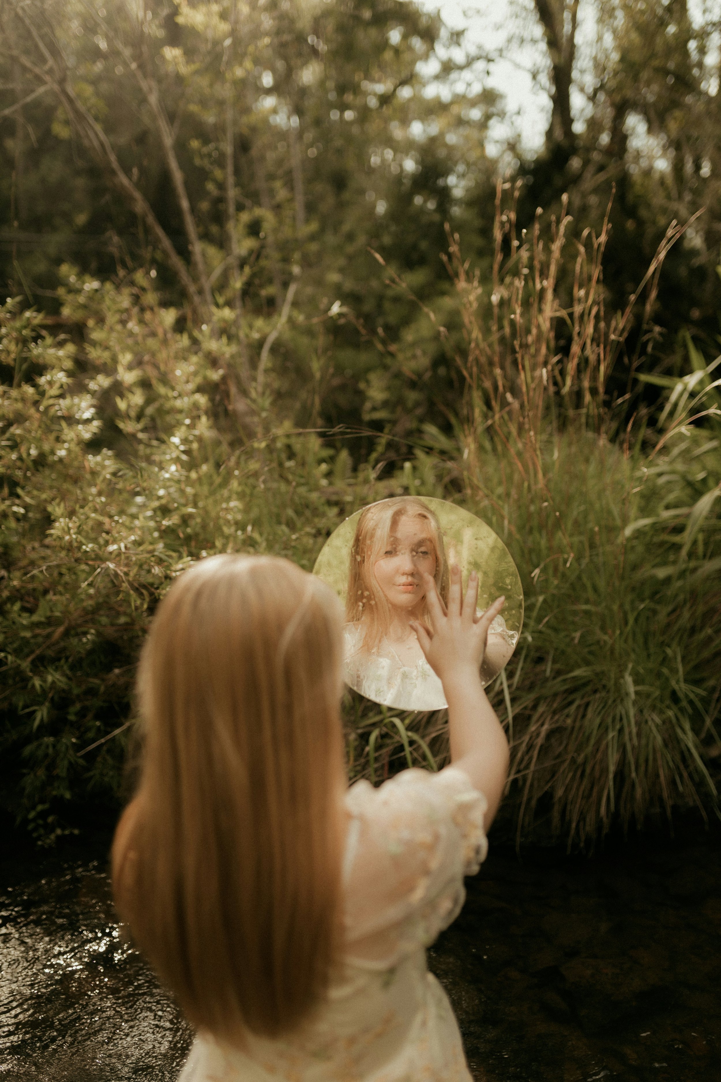 Healing Your Own Attachment Wounds: Why It Matters for Therapists