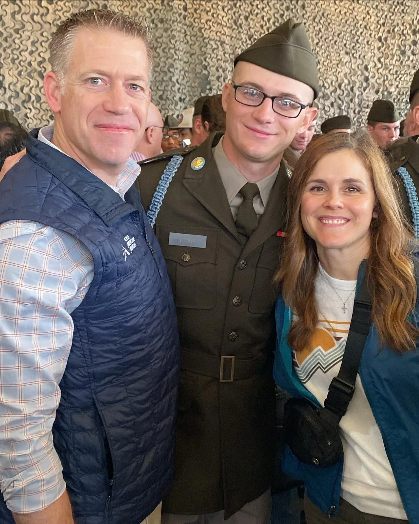 Army+Grad.jpg