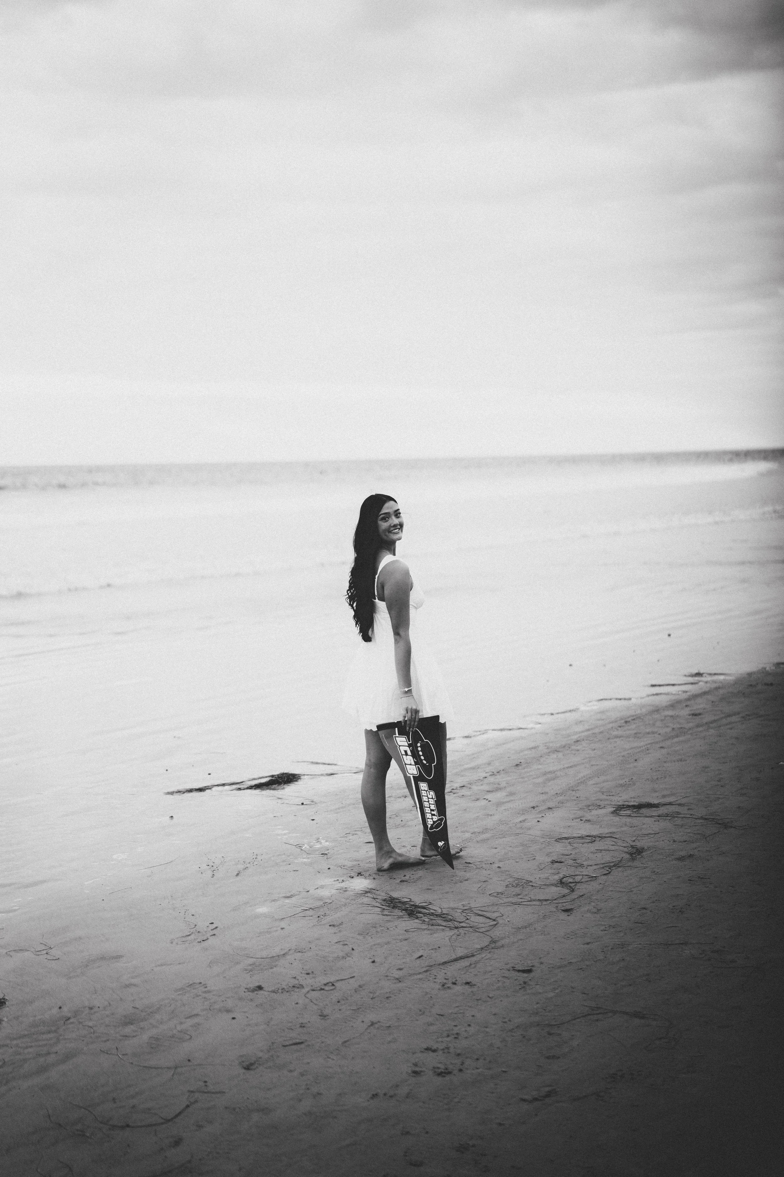 SARAH_GRAD_DELMAR_SHOTBYQWN-7 copy.jpg
