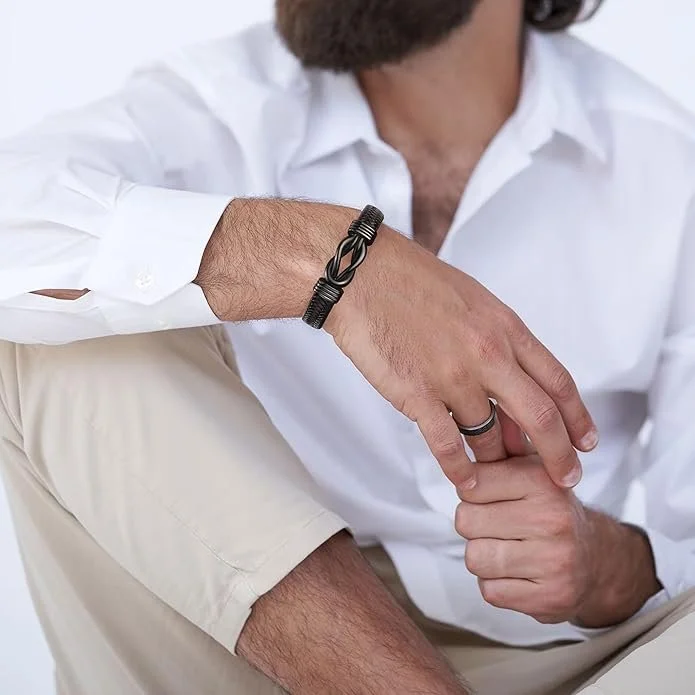 Brown Knot Bracelet for Men2.jpg