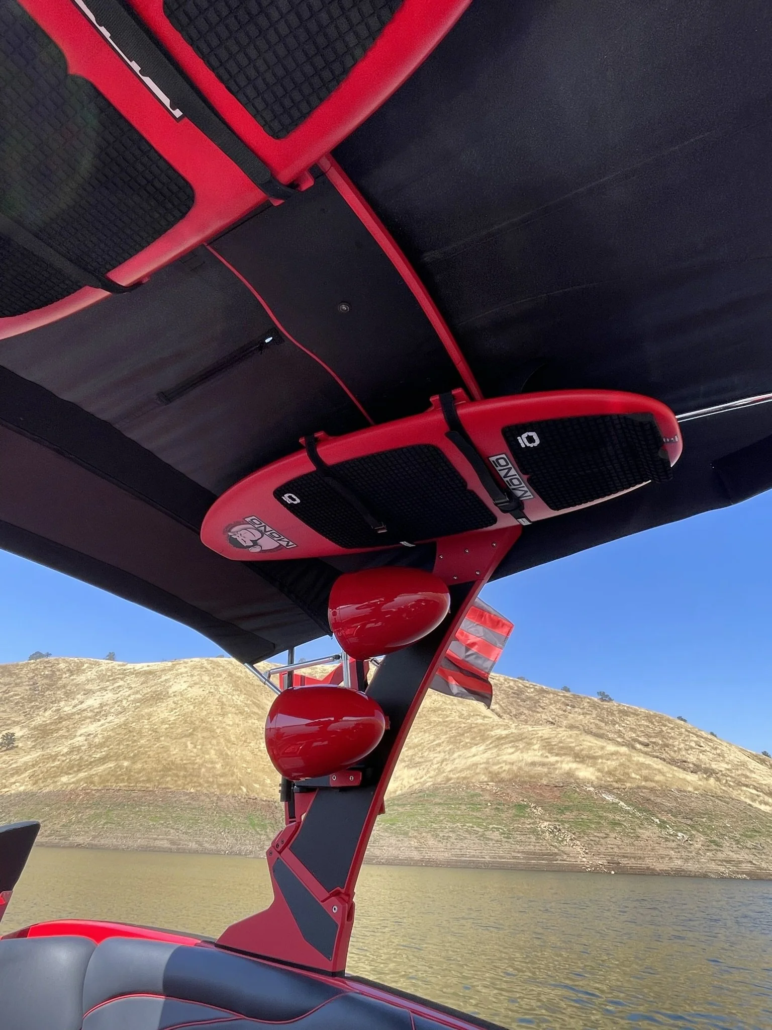 XR1 Overhead Surf Rack