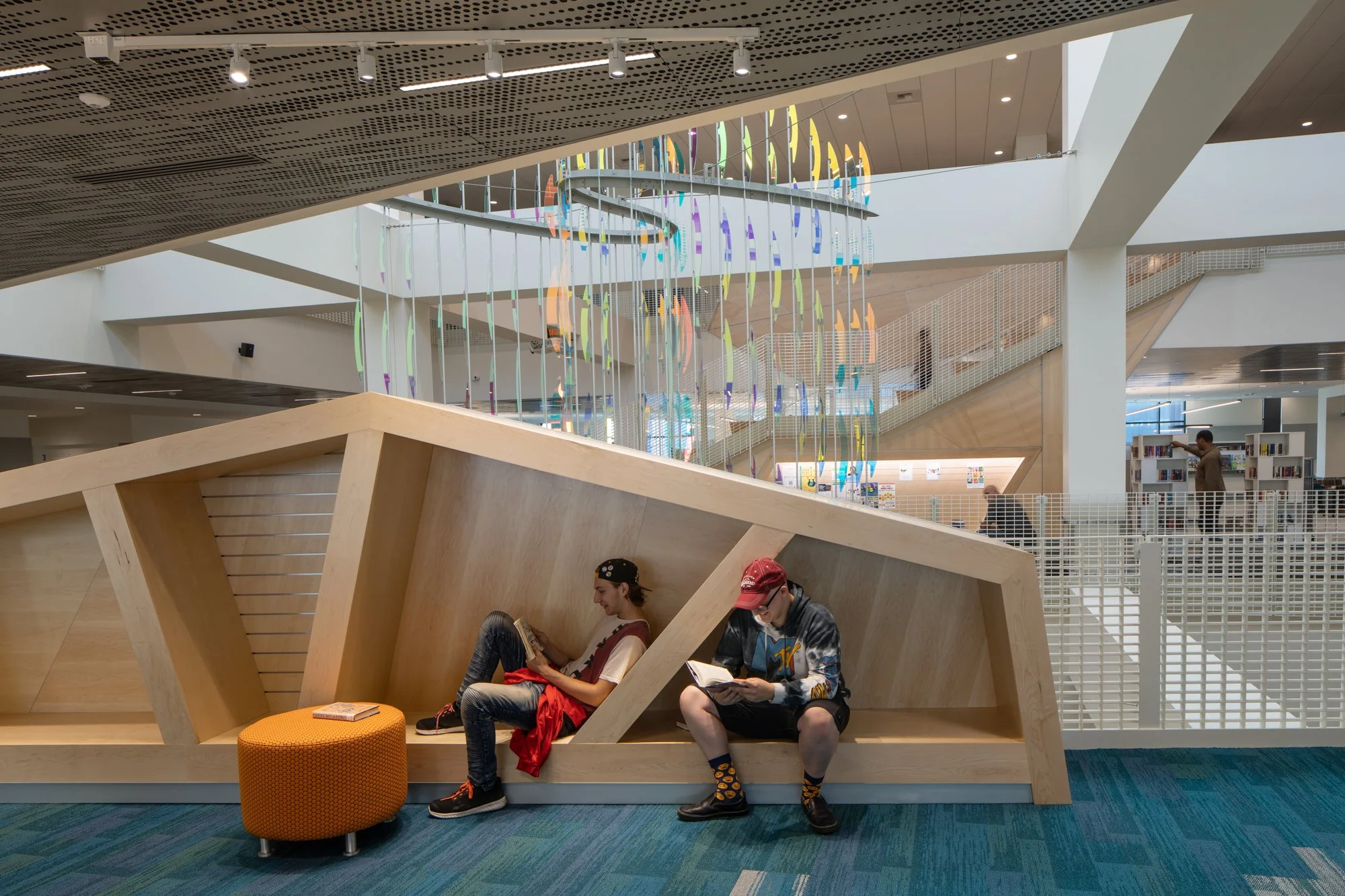g4arch-2022-11-04-spokanecentral_social lounge.jpg
