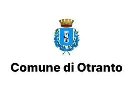 Logo del Comune di Otranto con stemma e nome