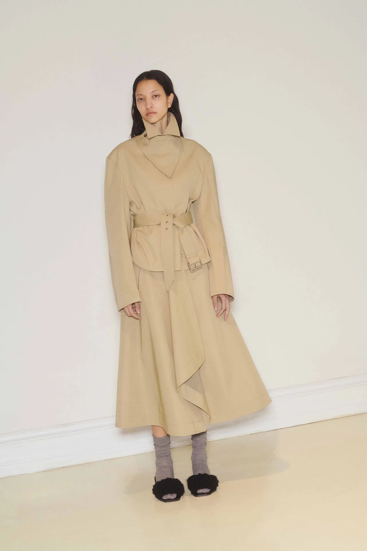 00015-nanushka-fall-2025-ready-to-wear-credit-brand.png