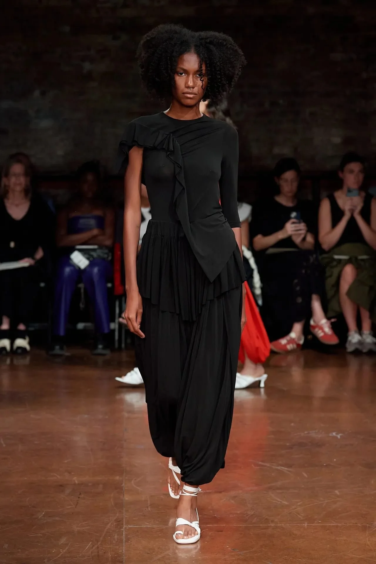 00015-ashlyn-spring-2023-ready-to-wear-credit-gorunway.jpeg